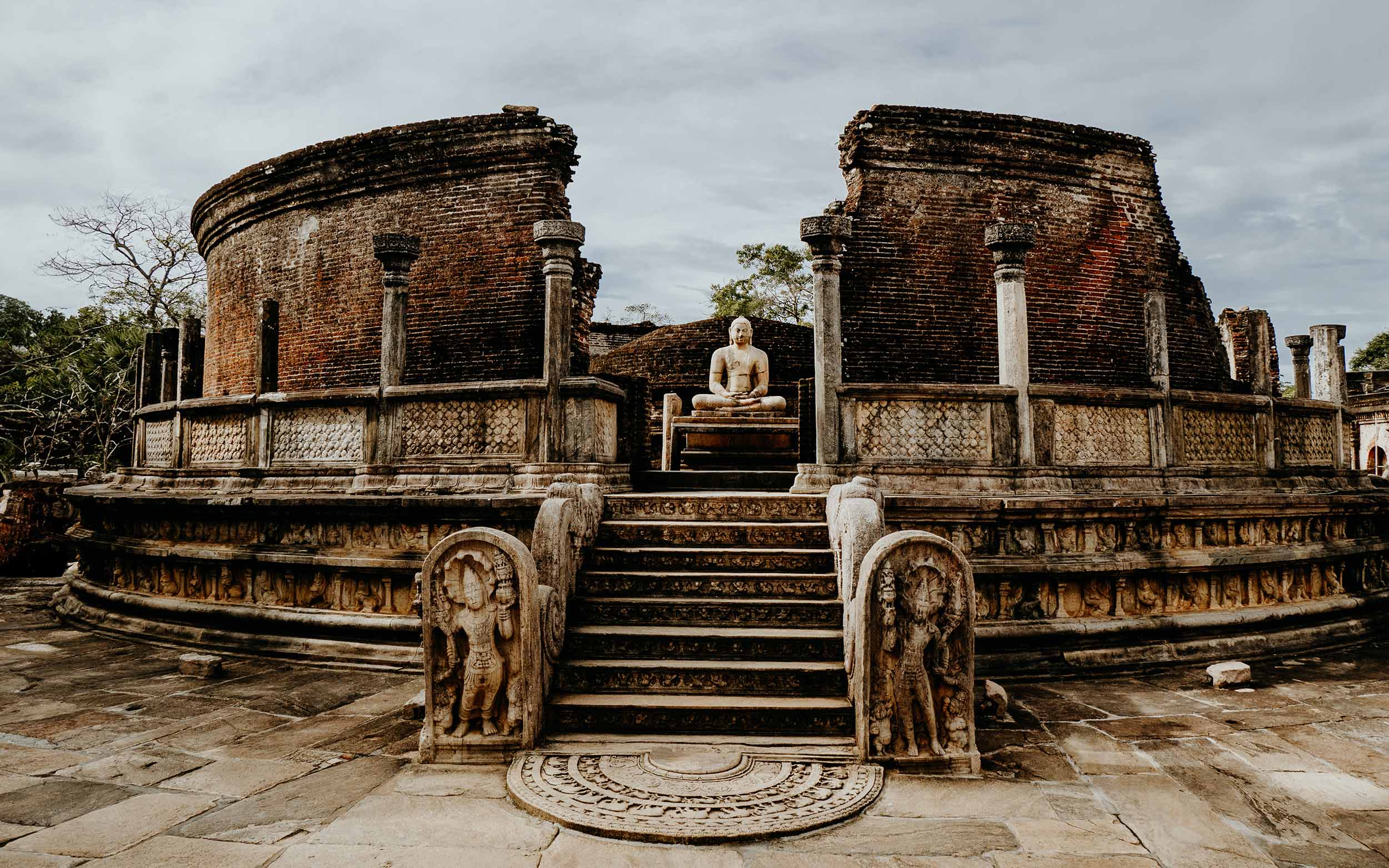 Polonnaruwa Excursion